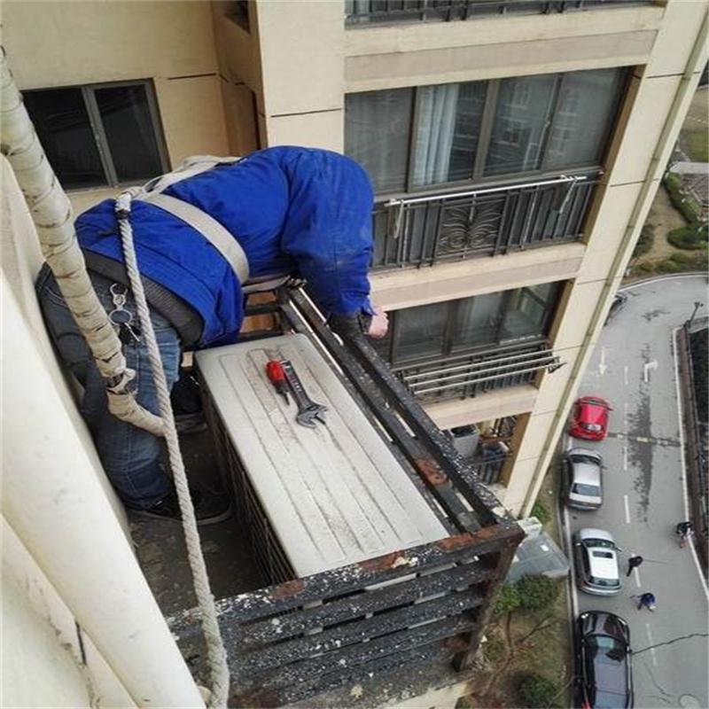 深圳布吉南岭别墅柜机空调跳闸维修